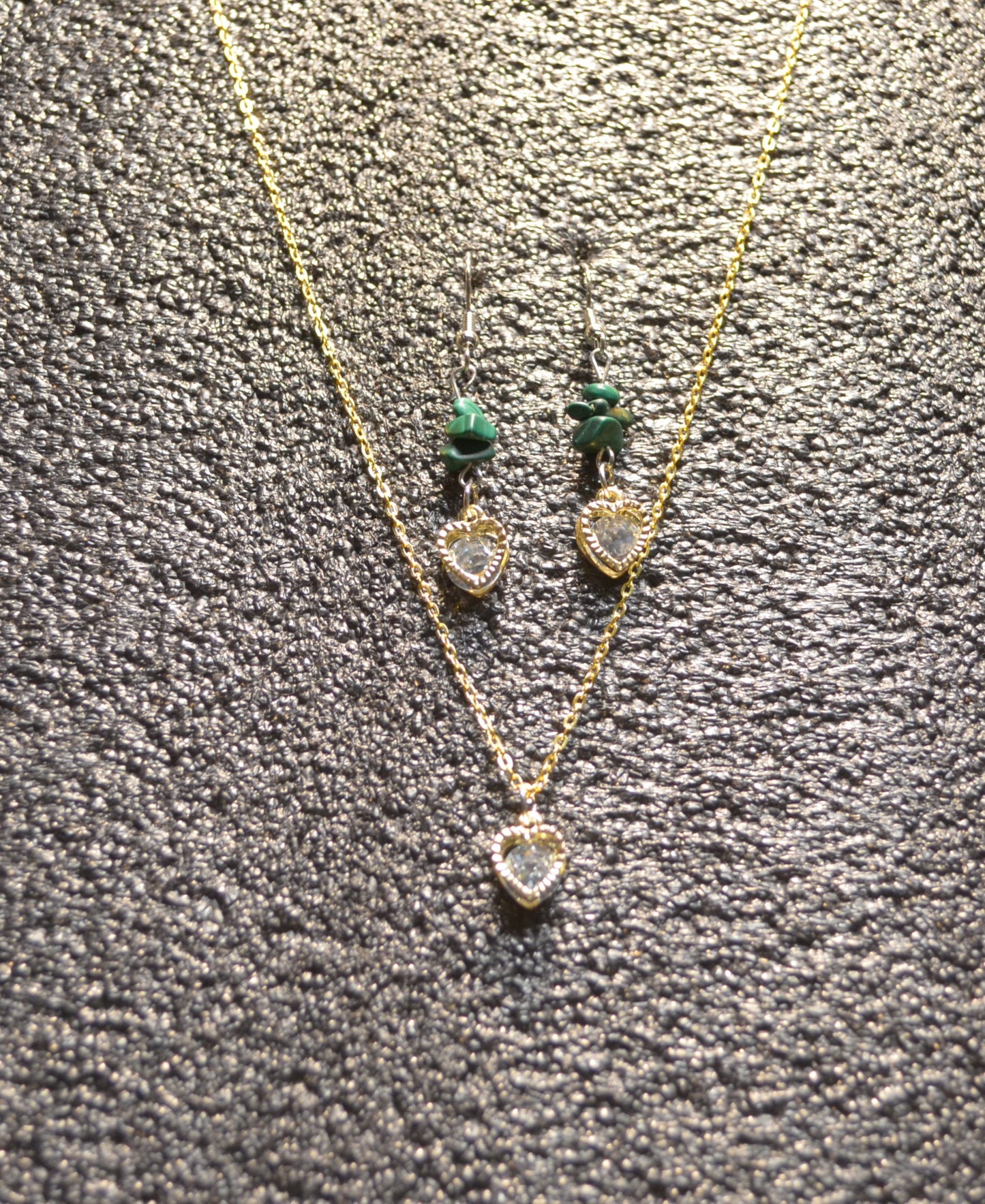 GREEN GEM ZIRCONIA HEART EAR RINGS / CROSS GOLD CHAIN NECKLACE WITH ZIRCONIA HEART PENDANT