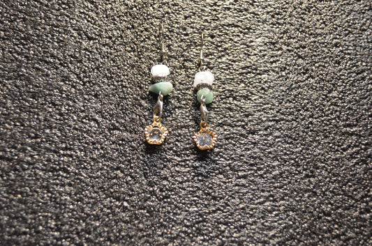 GREEN FLORAL EAR RINGS WITH ZIRCONIA PENDANTES
