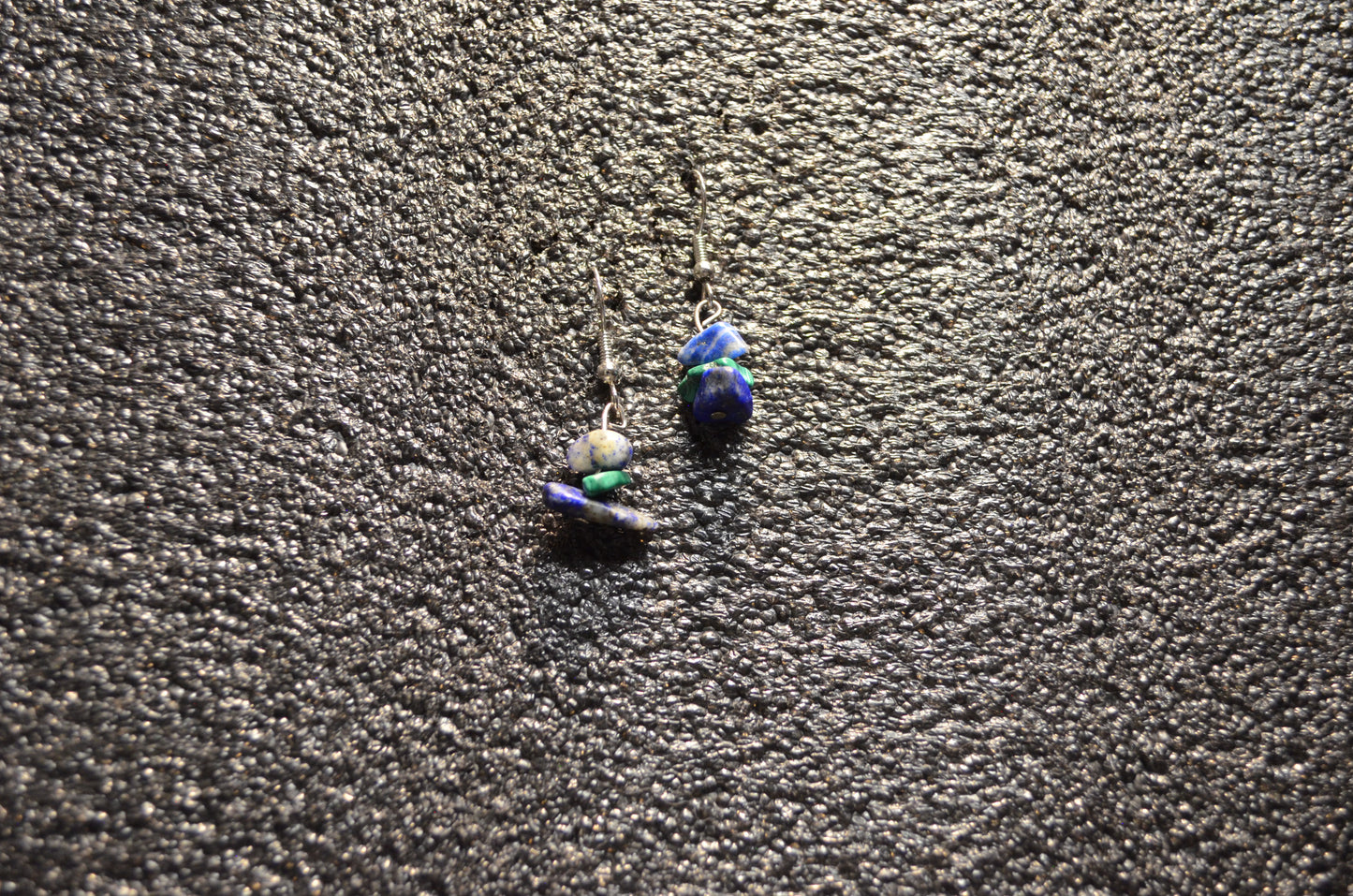 BLUE GREEN GEMS EAR RINGS